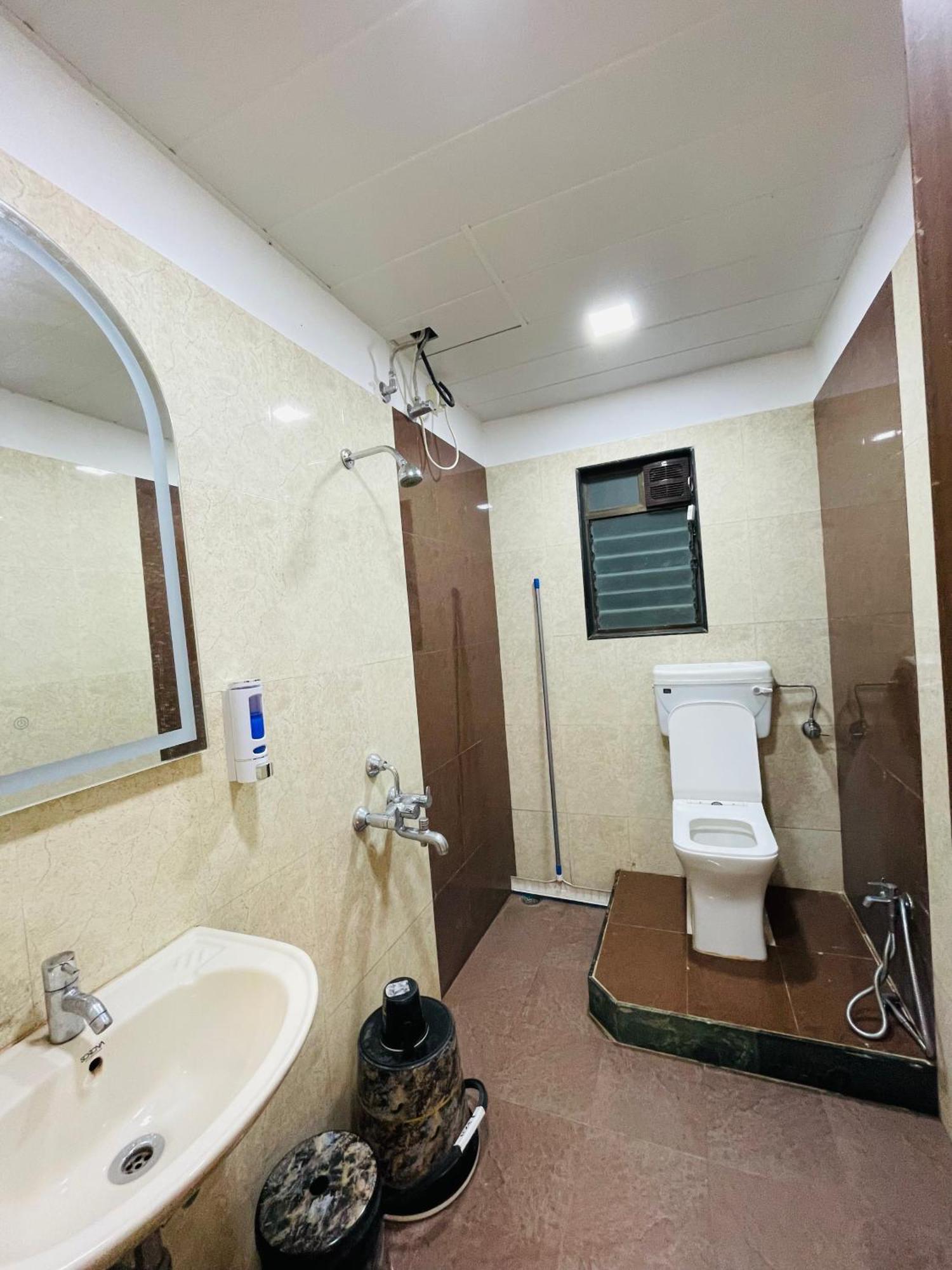 4Bhk Emaar Villa Lonavala Ngoại thất bức ảnh